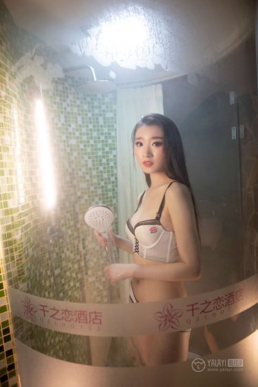 领导吃哺乳女员工的奶水